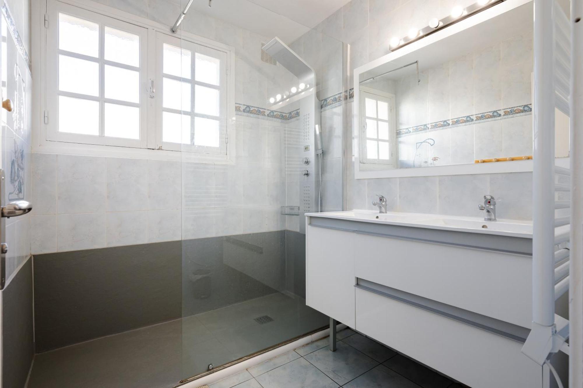Grand Chalet St-Lary Centre 13 A 15 Pers แซ็งต์-ลารีย์-ซูว์ลอง ภายนอก รูปภาพ